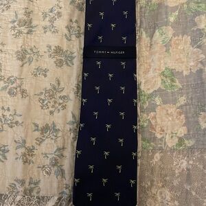 NWT Tommy Hilfiger Dark Blue Tie with Palm Design